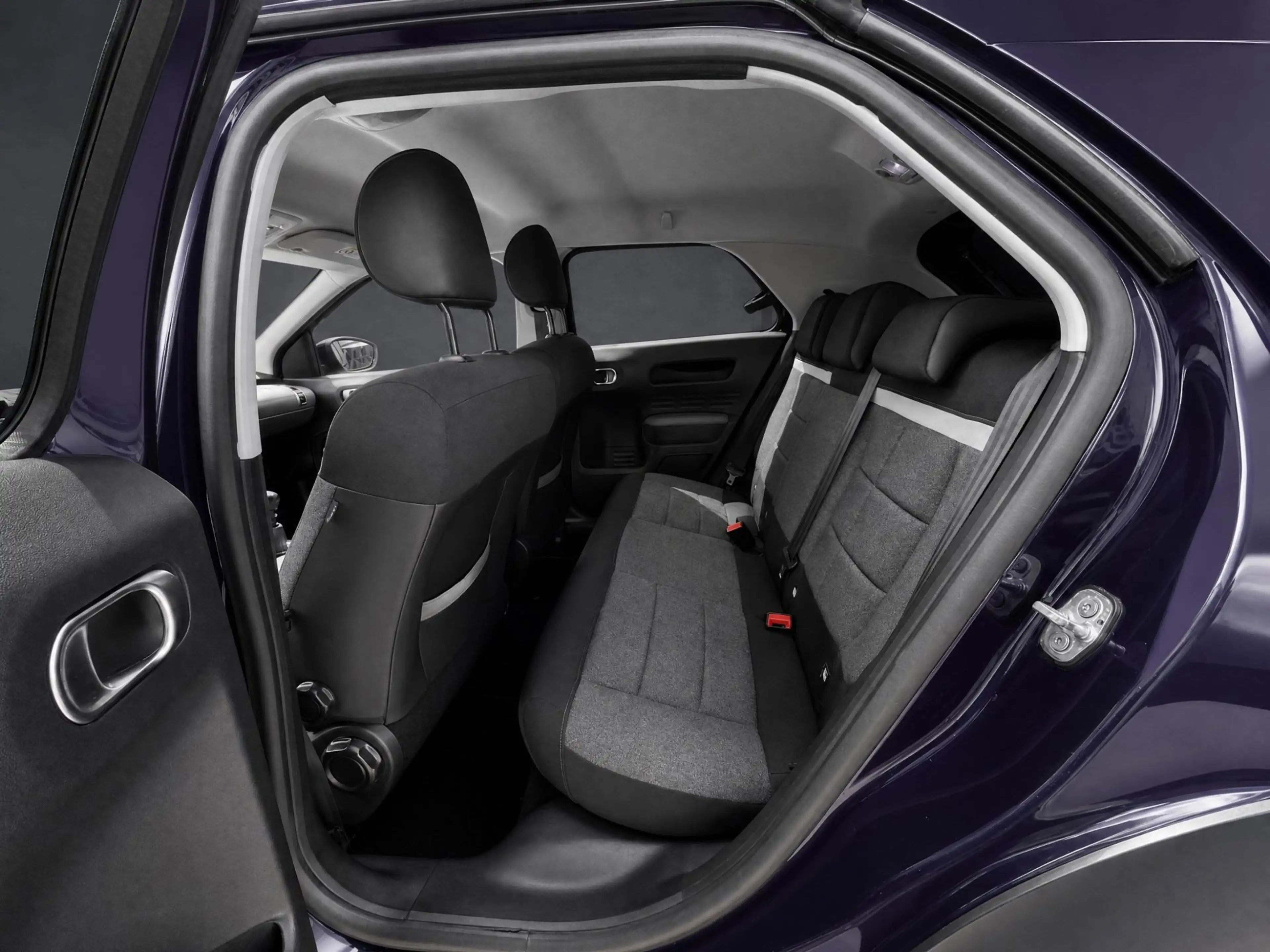 Citroen C4 Cactus 1.2 PureTech Feel met Climate !!! Navigatie !!! Cr — photo 11