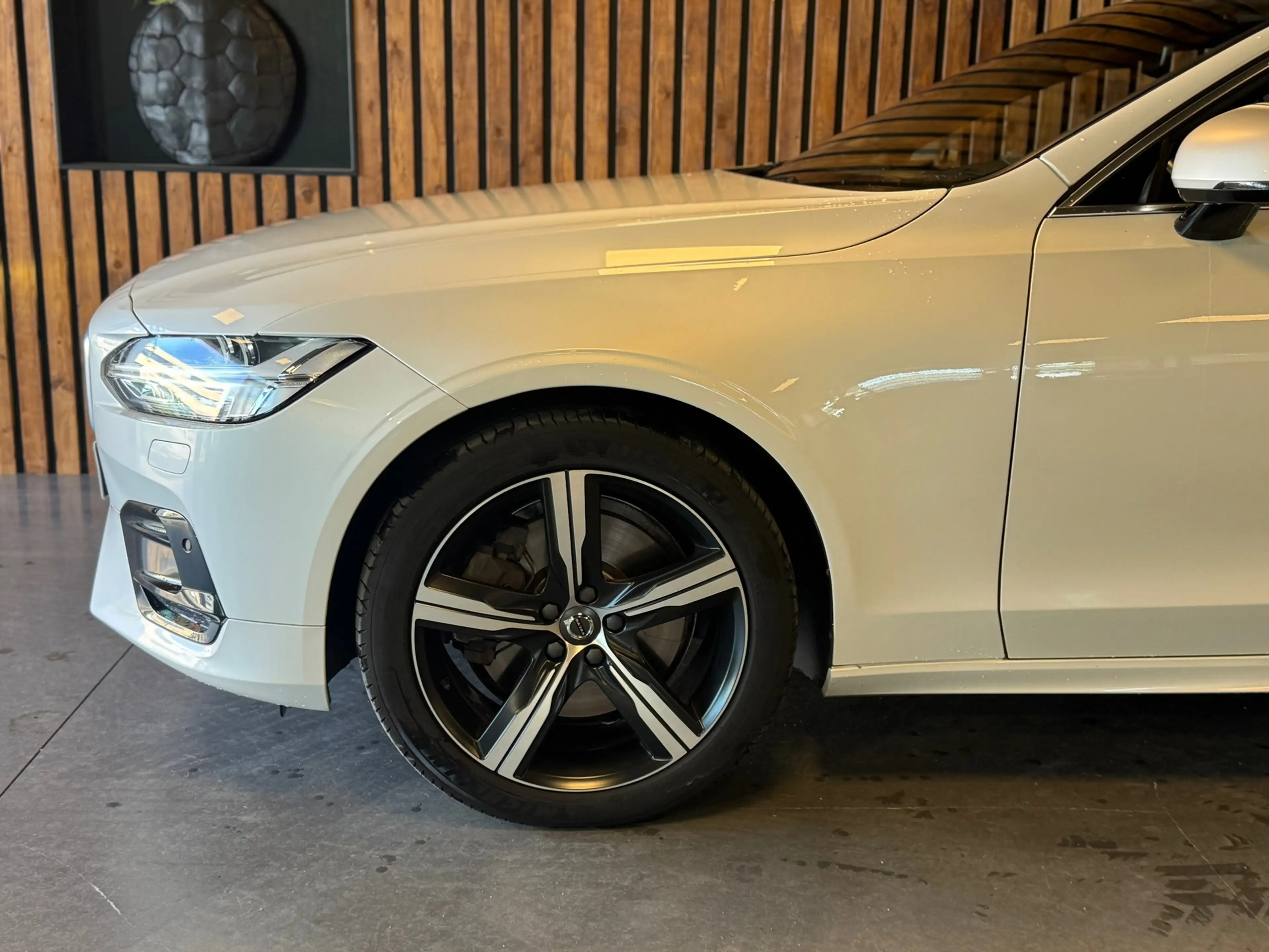 Volvo V90 T6 Polestar l 360 camera l HUD l Luchtvering l Bow — photo 4