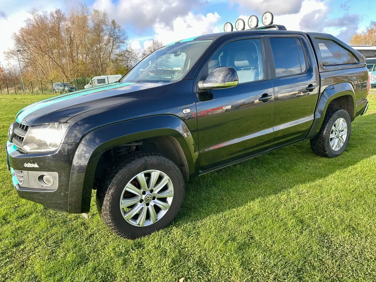 Volkswagen Amarok Highline DoubleCab 4Motion Noir - 1