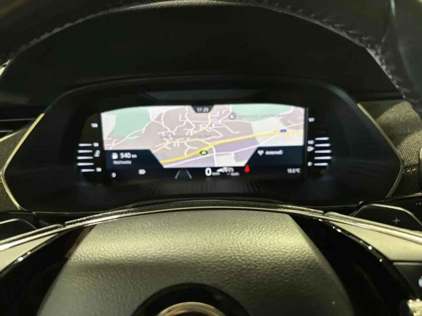 Skoda Octavia Scout 4x4 2,0DSG VIRTUAL COCKPIT MATRIX BEAM AHK Grau - 2