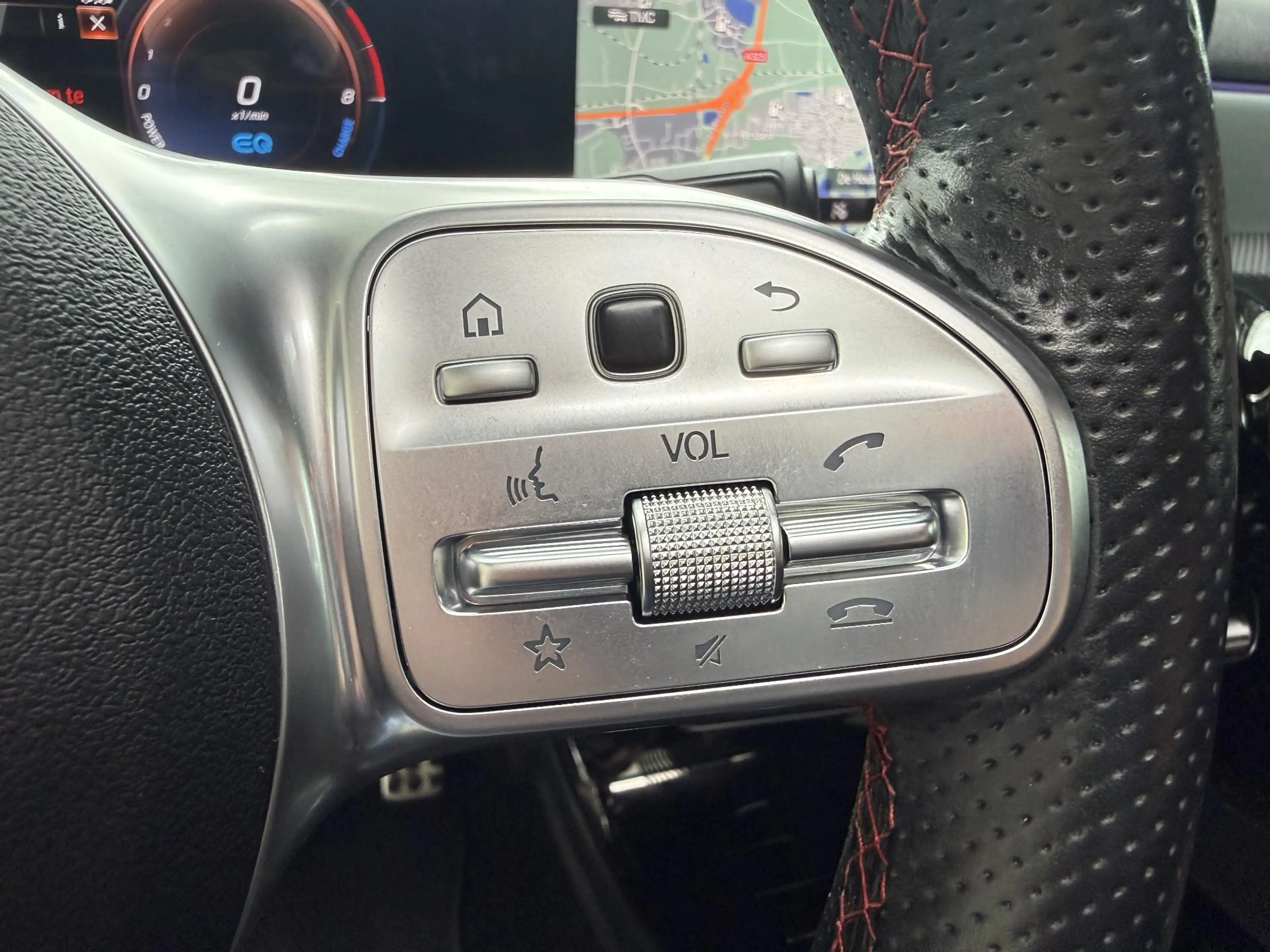 Mercedes-Benz A 250 e Business Solution AMG Limited | Panoramadak | Sf — photo 22