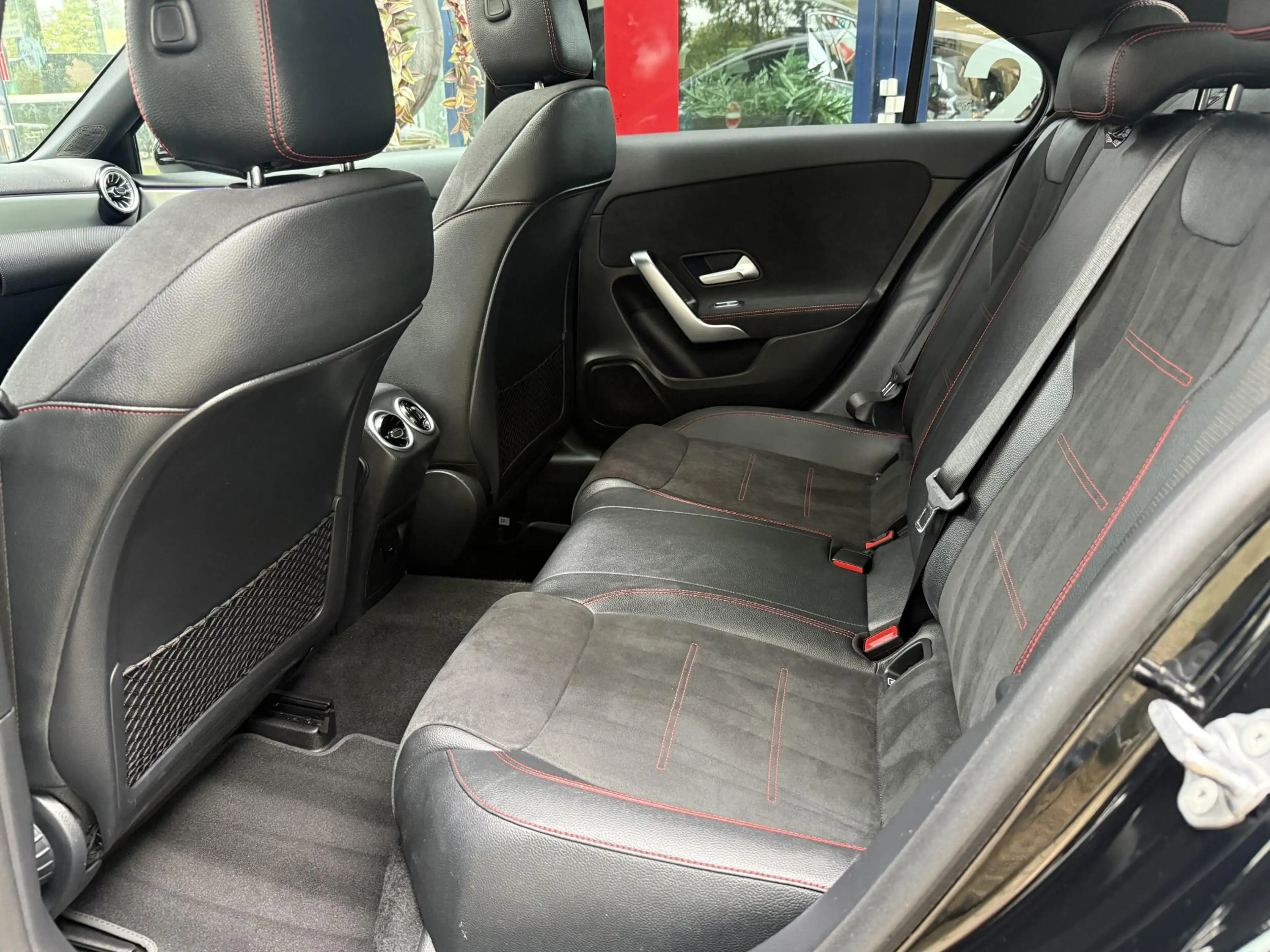 Mercedes-Benz A 250 e Business Solution AMG Limited | Panoramadak | Sf — photo 29