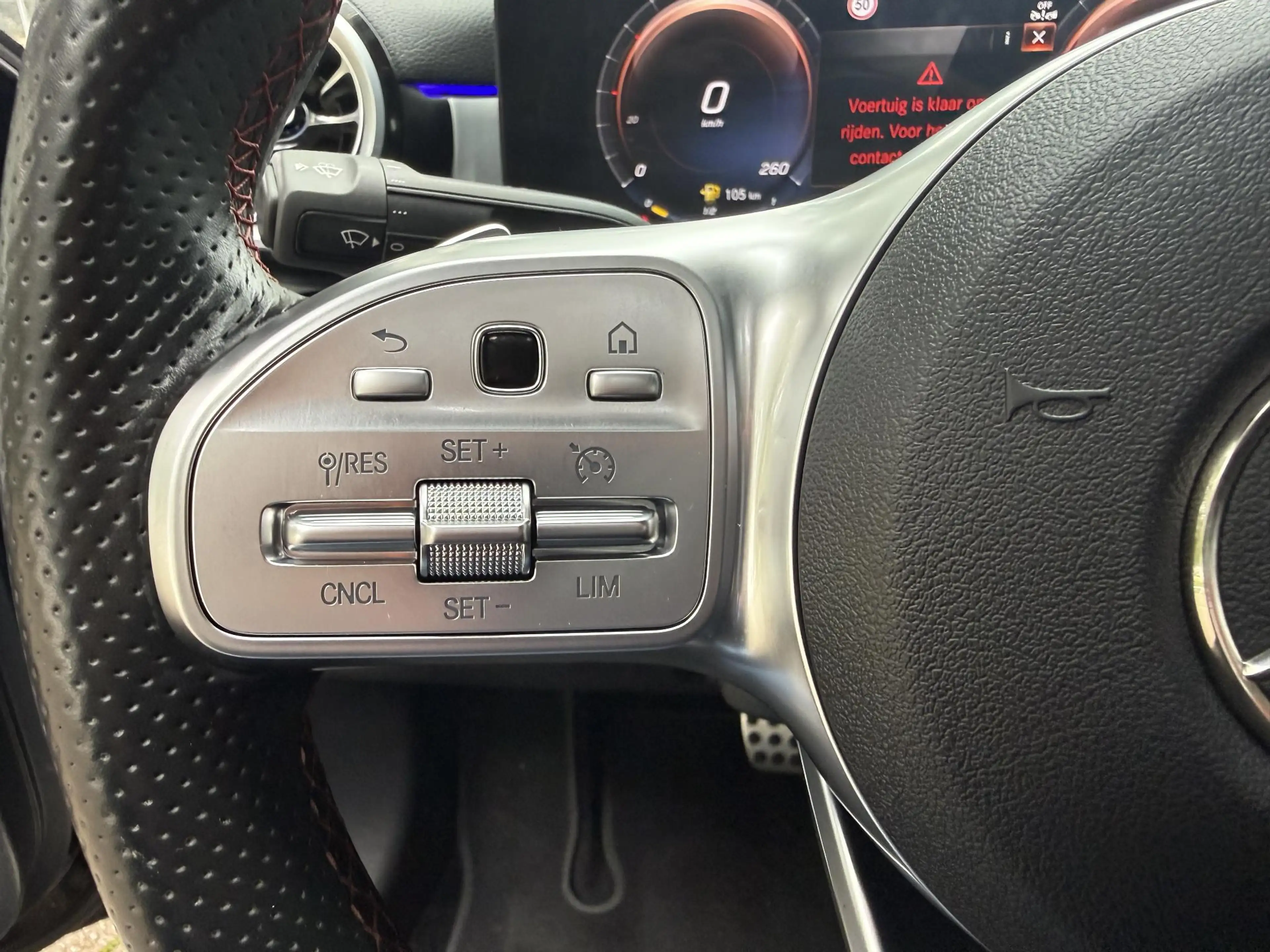 Mercedes-Benz A 250 e Business Solution AMG Limited | Panoramadak | Sf — photo 20