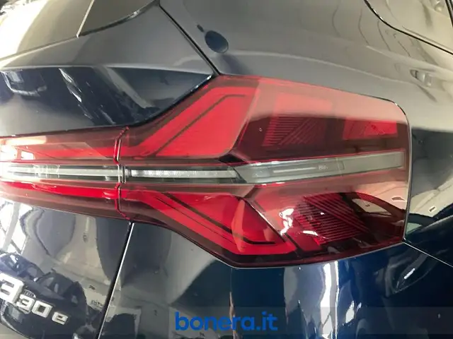 BMW X3 view 11
