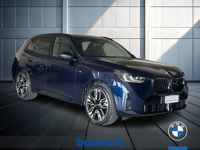 BMW X3 view 4