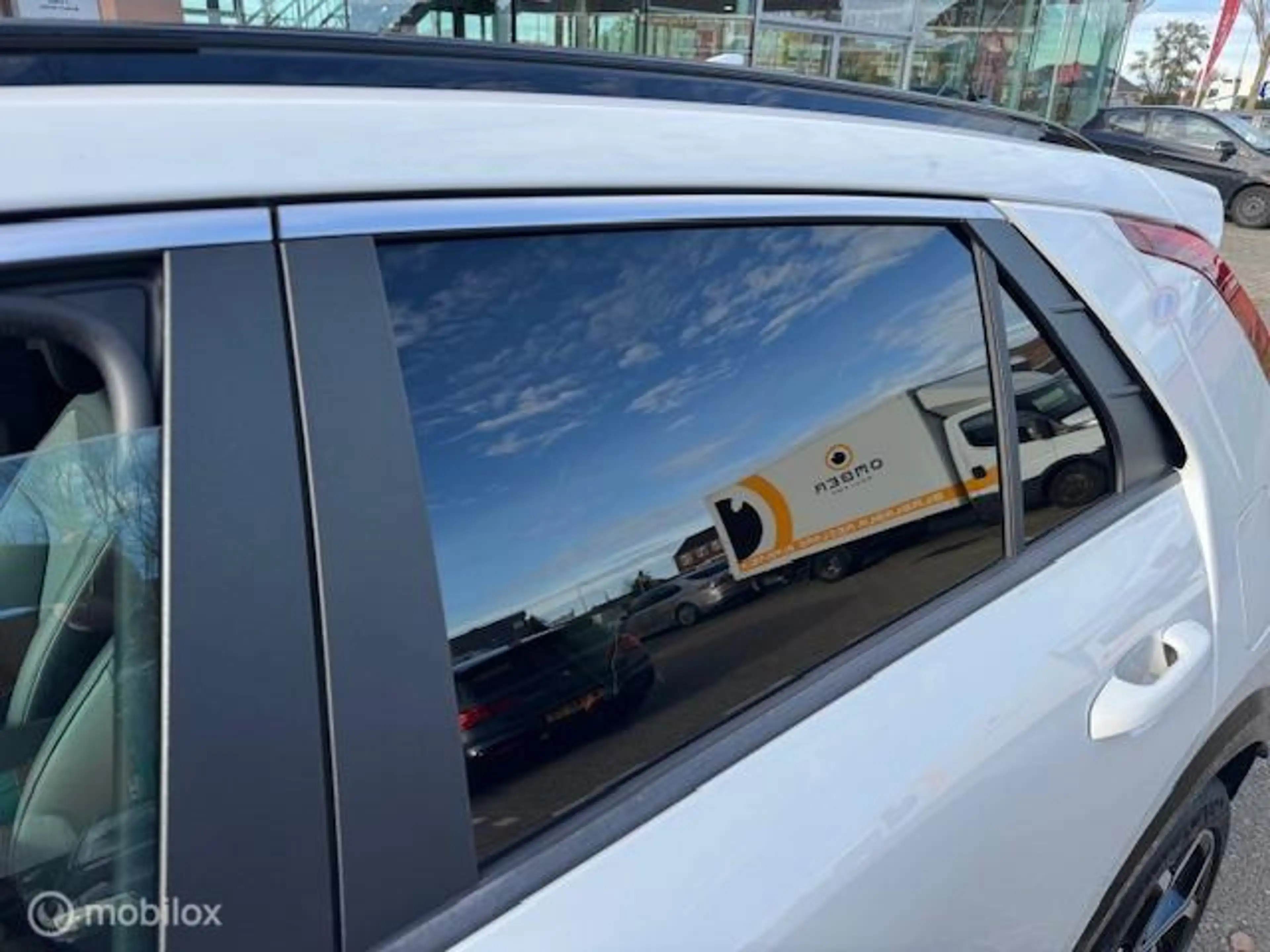 Kia Niro 1.6 GDi PHEV Dynamic Edition — photo 13