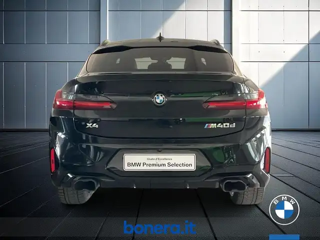 BMW X4 view 7