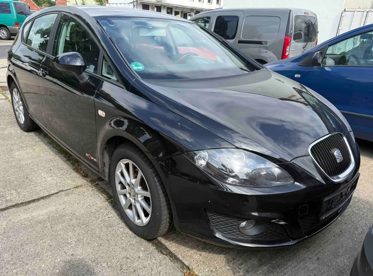 SEAT Leon Style Copa , AHK, SH Schwarz - 2