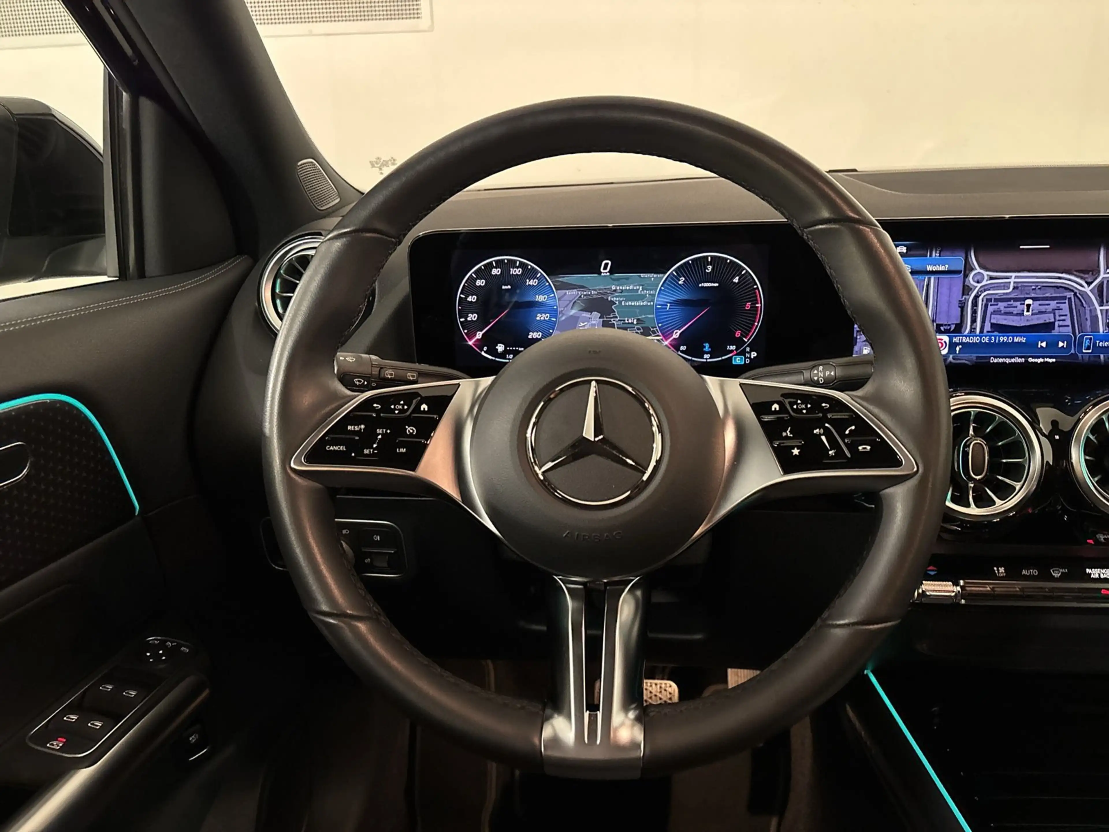 Mercedes-Benz GLA 180 d Cam Navi SHZ EASY-PACK — photo 9