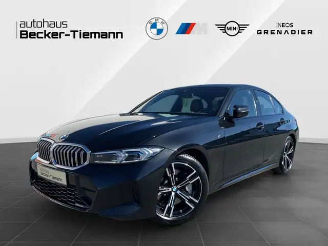 BMW 330 d SAG M Sport/LivePro/Head-Up/Glasdach/Driving/Par