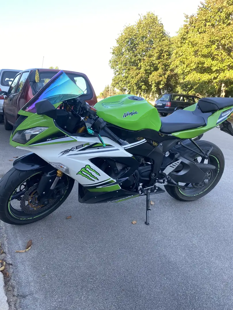 Kawasaki Ninja ZX-6R ninja zx6r 636 - 1