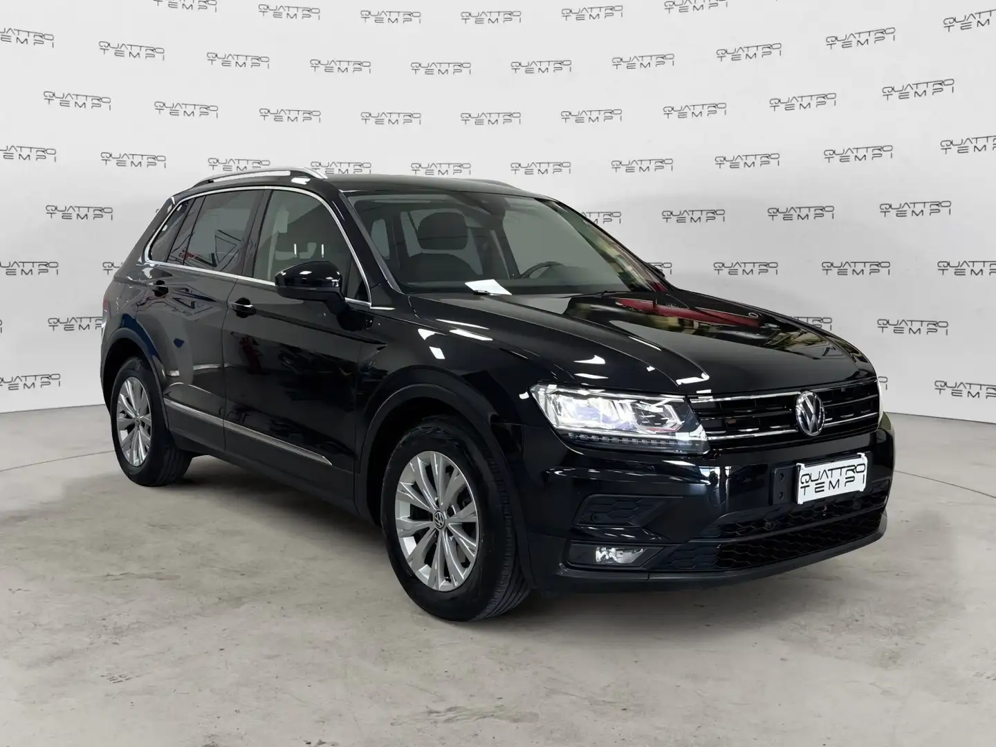 Volkswagen Tiguan Tiguan 2.0 TDI SCR DSG Style BlueMotion Technology Noir - 1