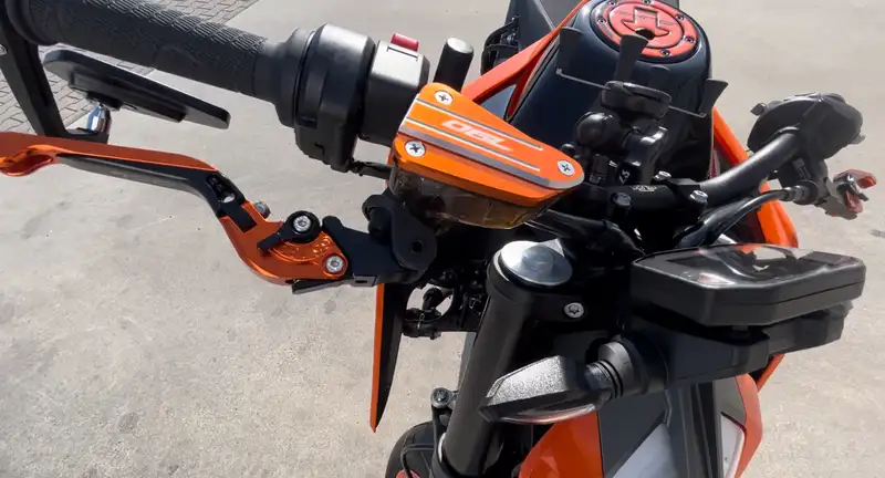 KTM 790 Duke - foto 7