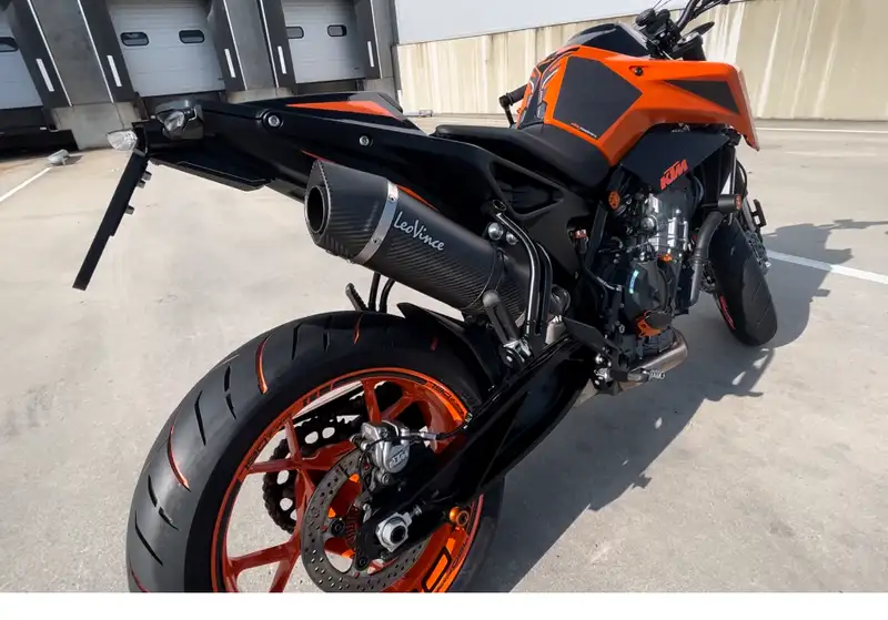 KTM 790 Duke - foto 3