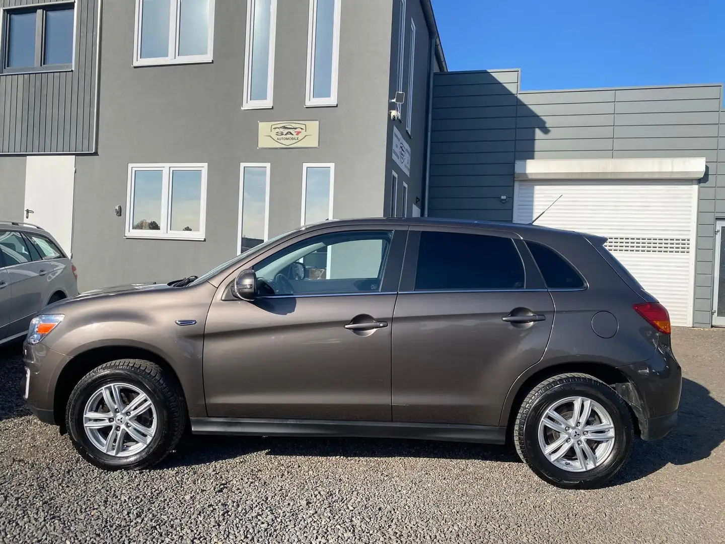 Mitsubishi ASX Comfort Edition 2WD*1-HD*Kamera*AHK*TüvNeu Braun - 1