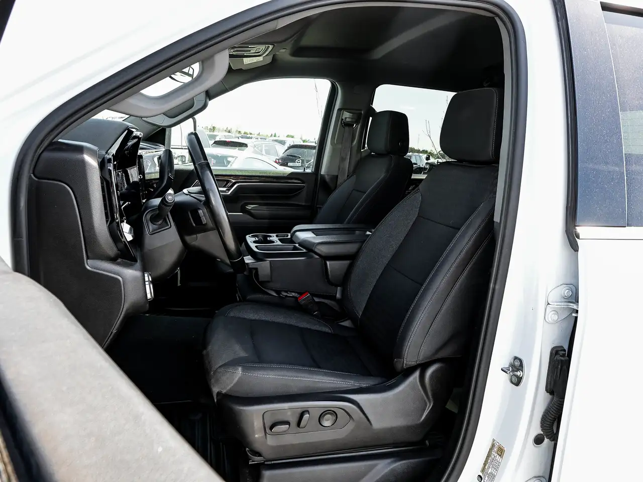 GMC Sierra 2500HD снимка GMC Sierra 2500HD