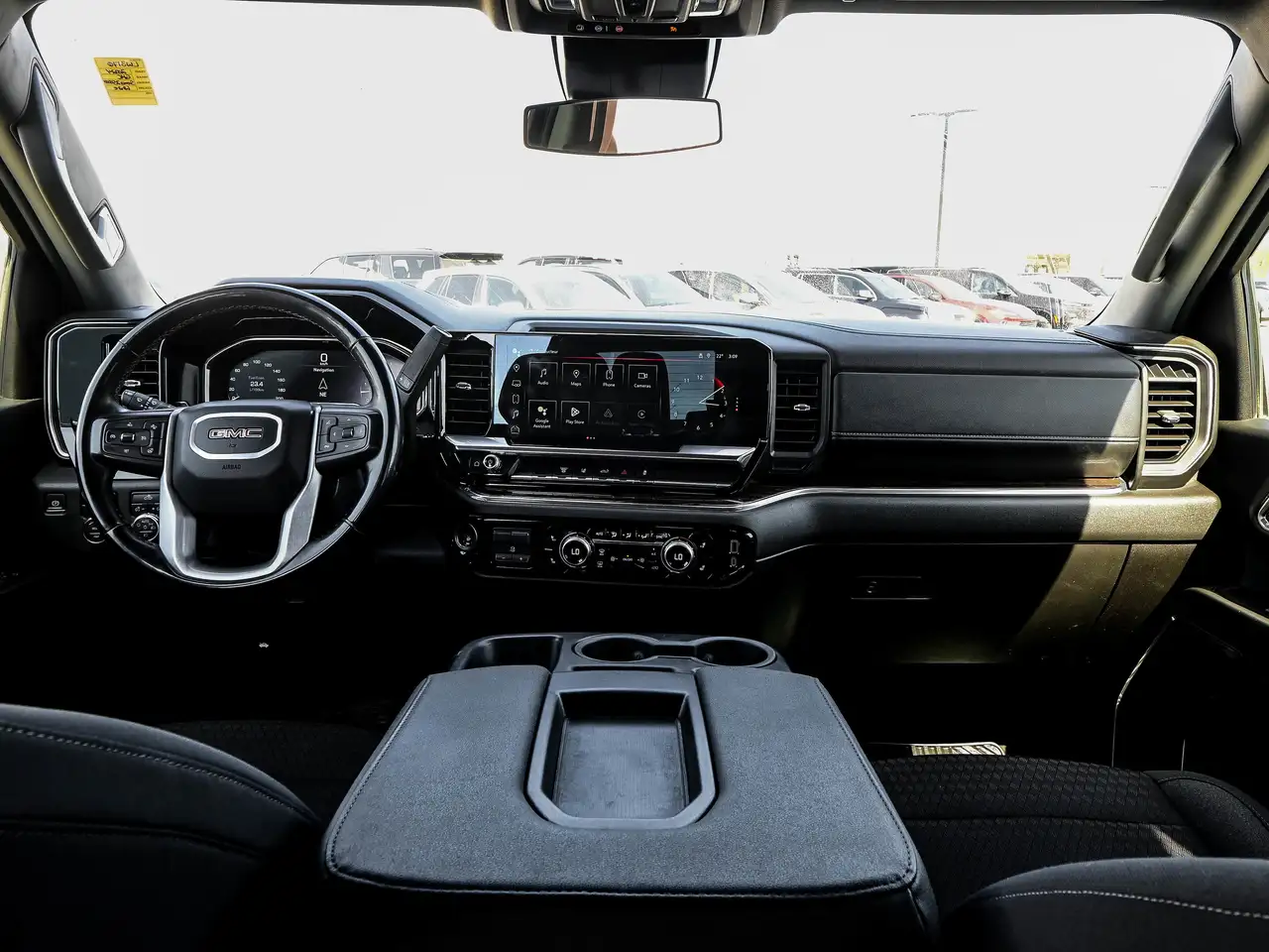 GMC Sierra 2500HD снимка GMC Sierra 2500HD