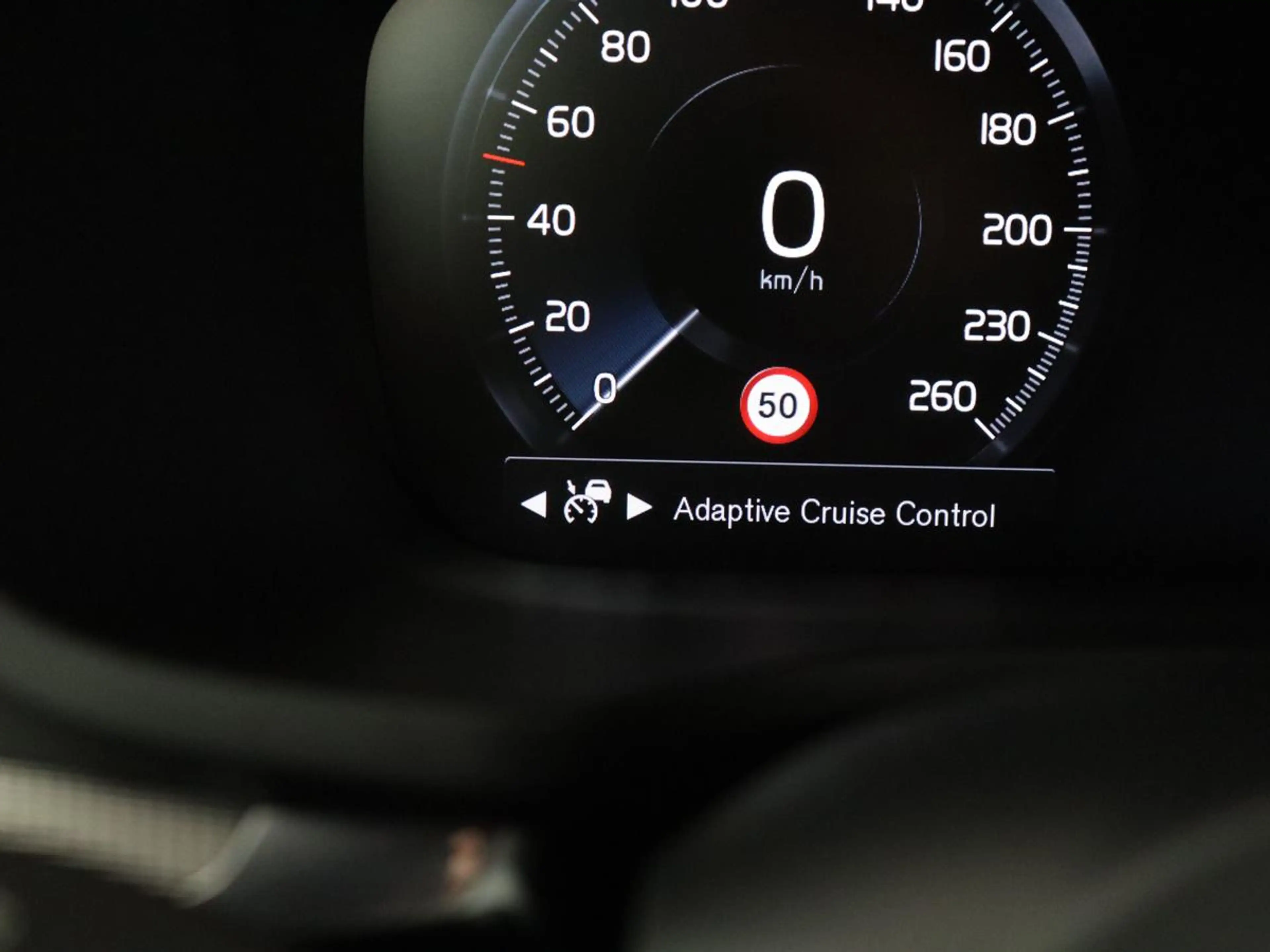Volvo V60 2.0 B4 R-Design | Leder | Trekhaak | Black Pack | — photo 21