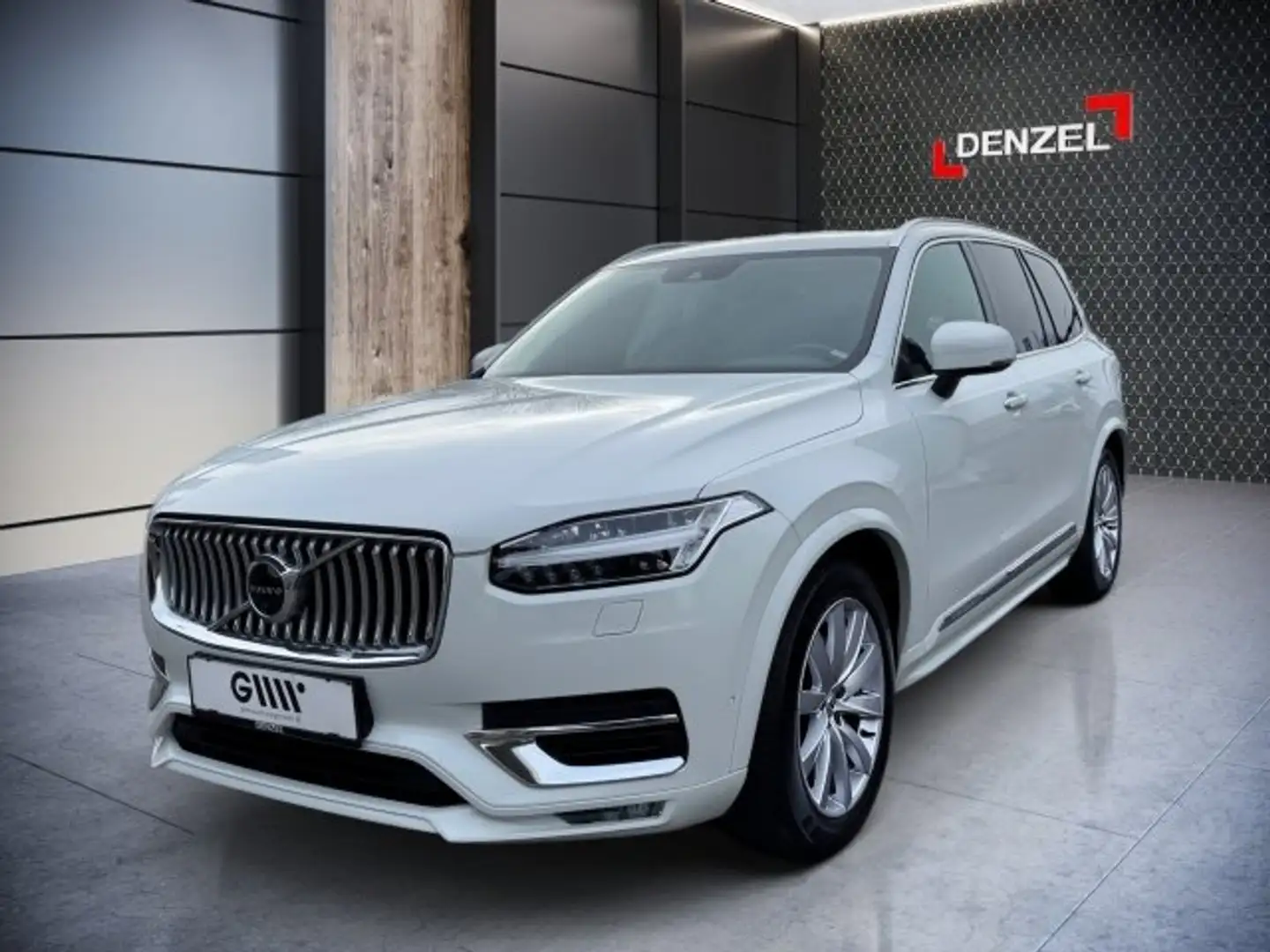 Volvo XC90 B5 AWD Inscription Weiß - 2