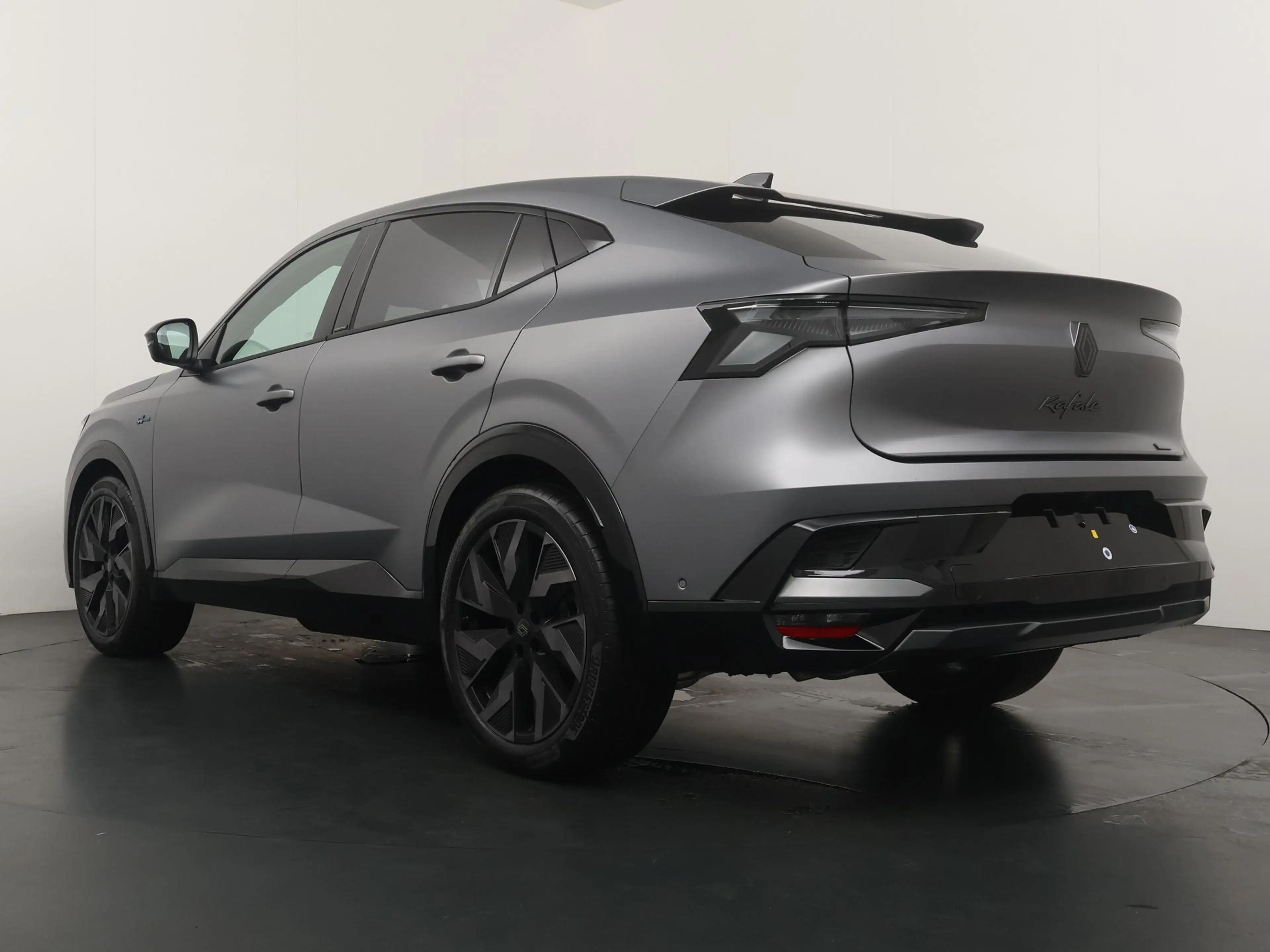 Renault Rafale esprit Alpine full hybrid E-Tech 200 | pack Élysée — photo 3