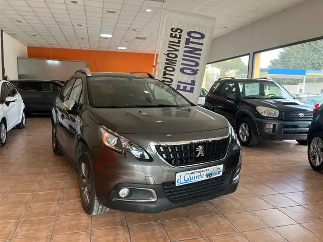 Peugeot 2008 1.2 PureTech Style 82