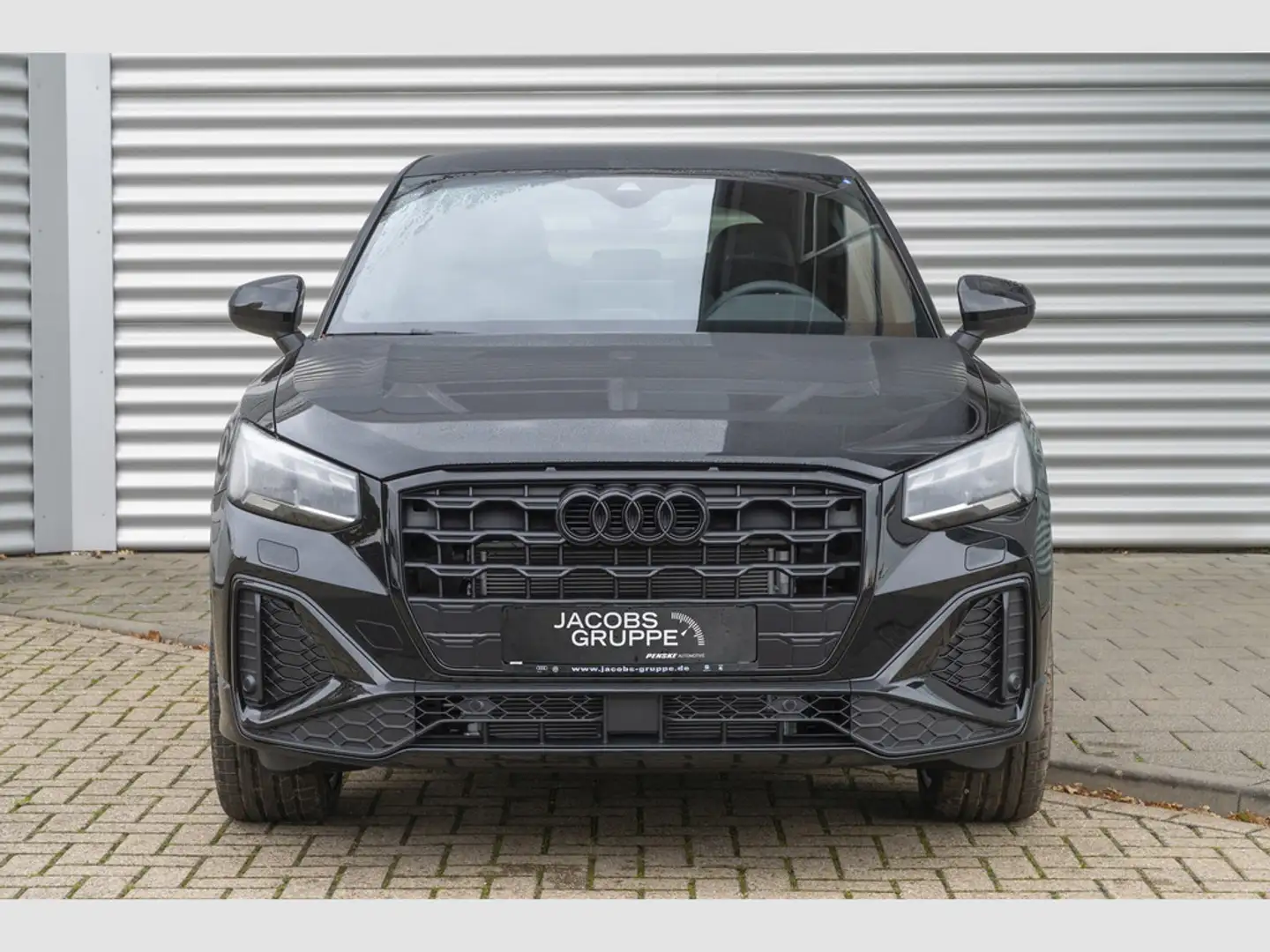 Audi Q2 S line 35 TFSI S-tronic Black*Matrix*comp. UPE EUR 48.780,- incl. Ü Schwarz - 2