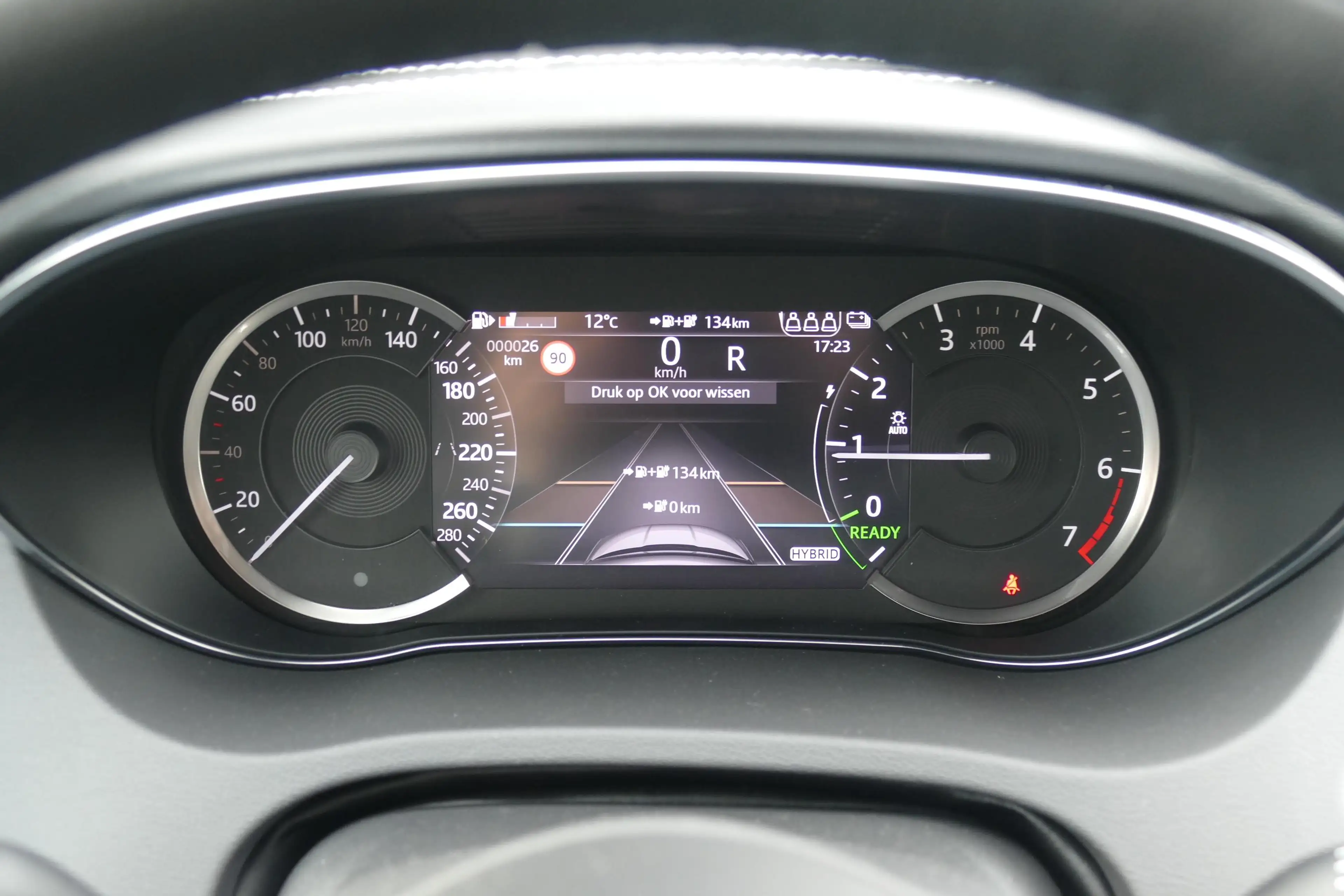 Jaguar E-Pace P300e R-Dynamic S AWD Auto — photo 15