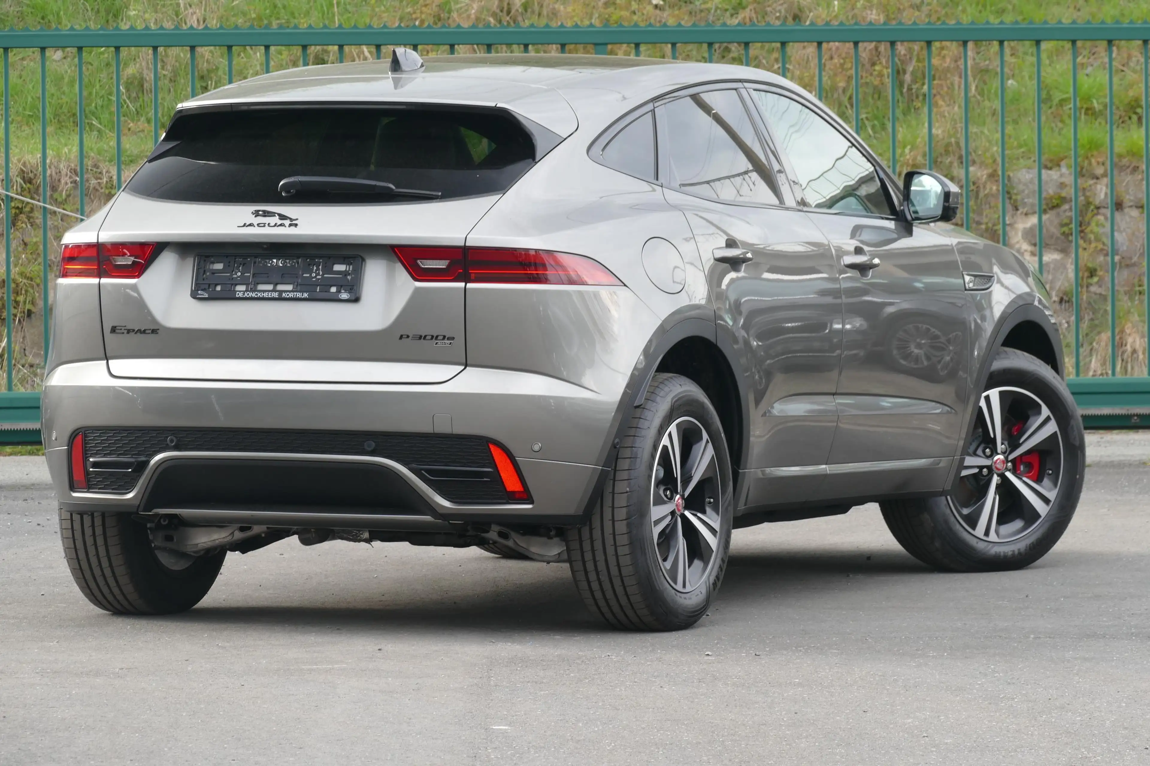 Jaguar E-Pace P300e R-Dynamic S AWD Auto — photo 3