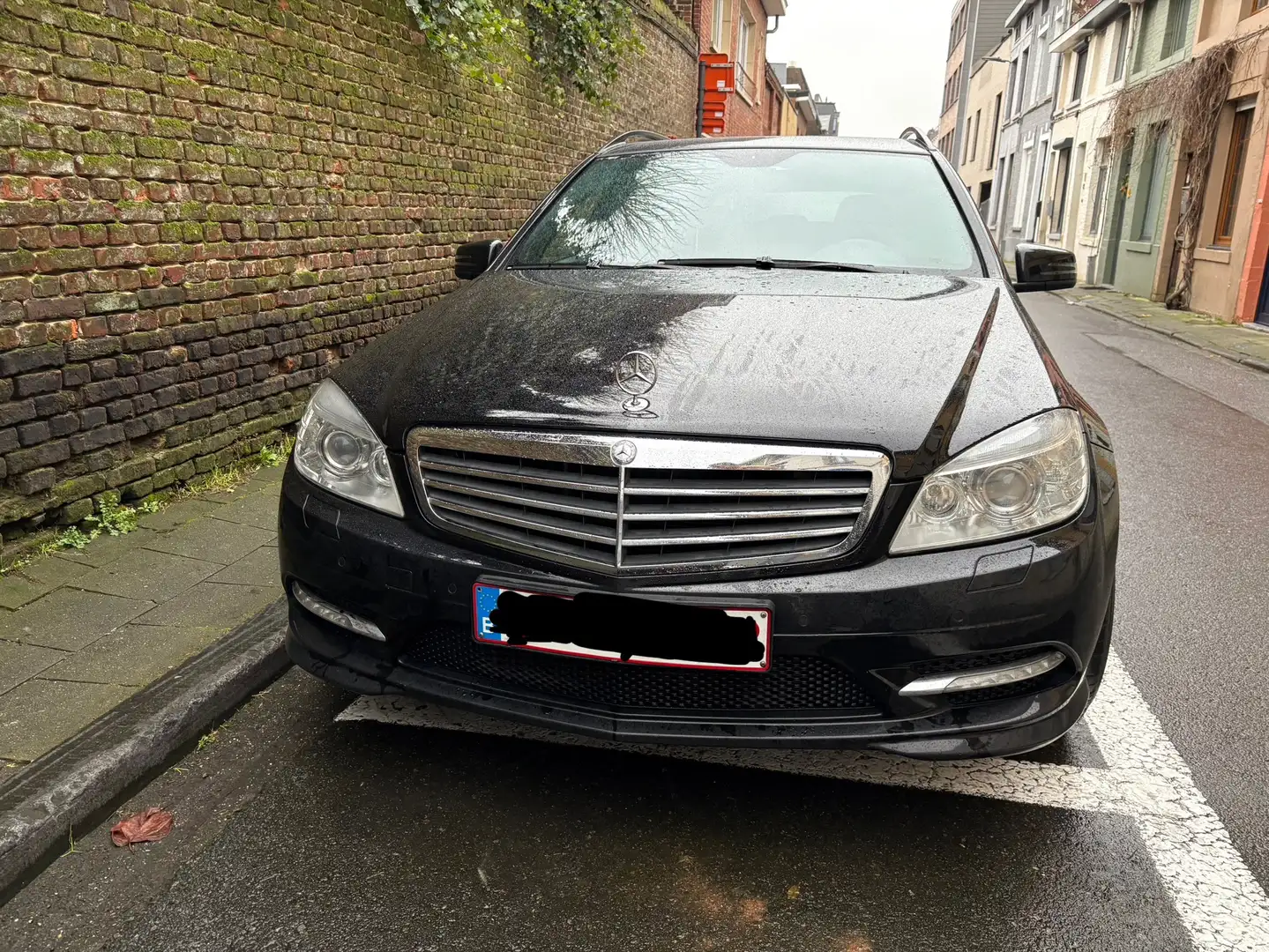 Mercedes-Benz C 250 CGI T Automatik BlueEFFICIENCY - 1