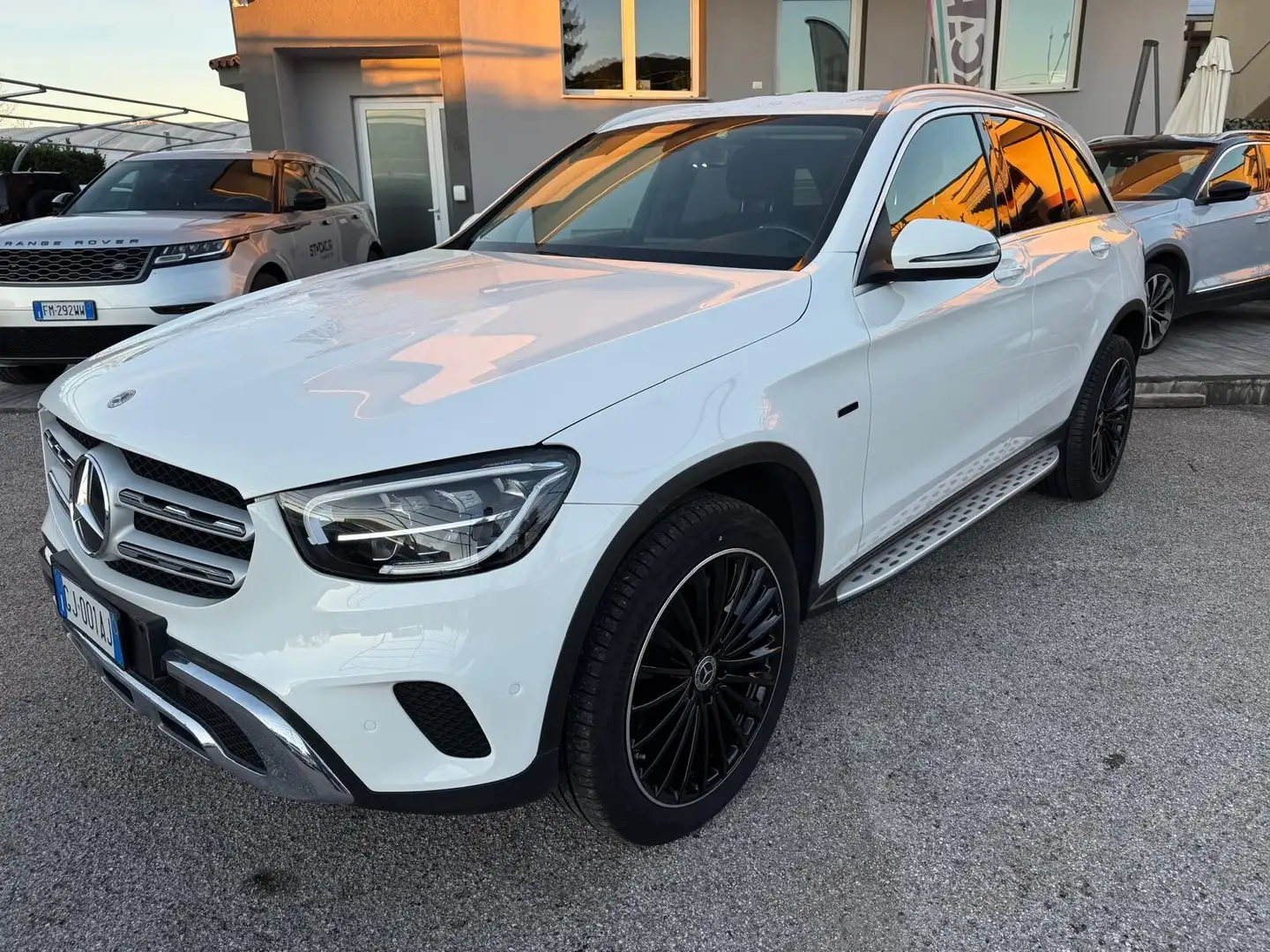 Mercedes-Benz GLC 300 GLC 300 de 4Matic Plug-in hybrid Business Bianco - 1