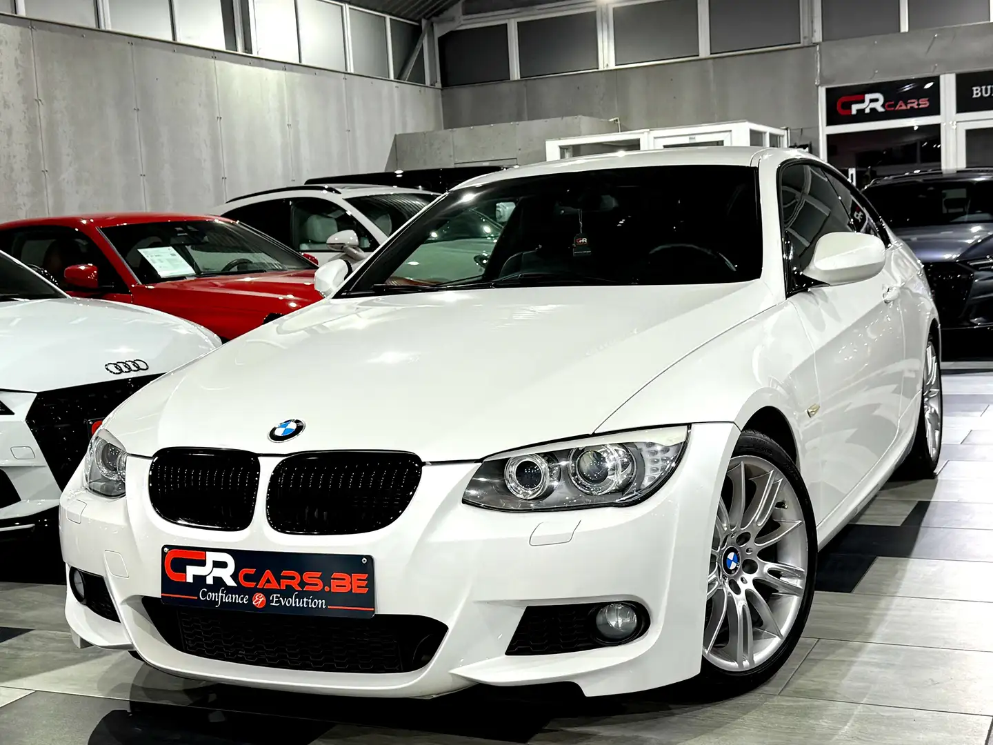 BMW 320 Coupé d Pack M // RESERVER // RESERVED // Blanc - 1
