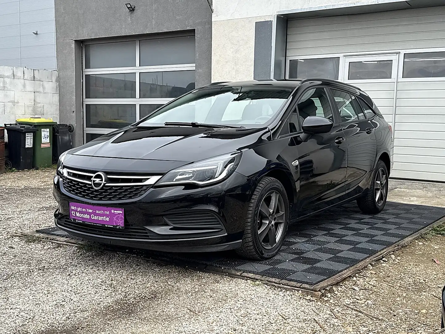 Opel Astra ST 1,6 CDTI ECOTEC Edition S/S Schwarz - 1