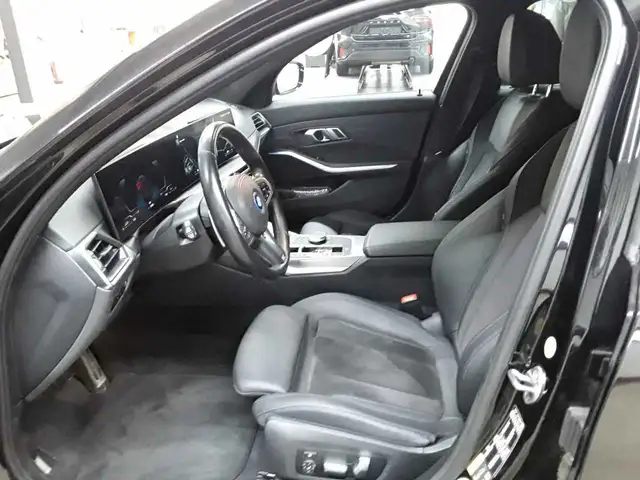 BMW 3 Series view 7