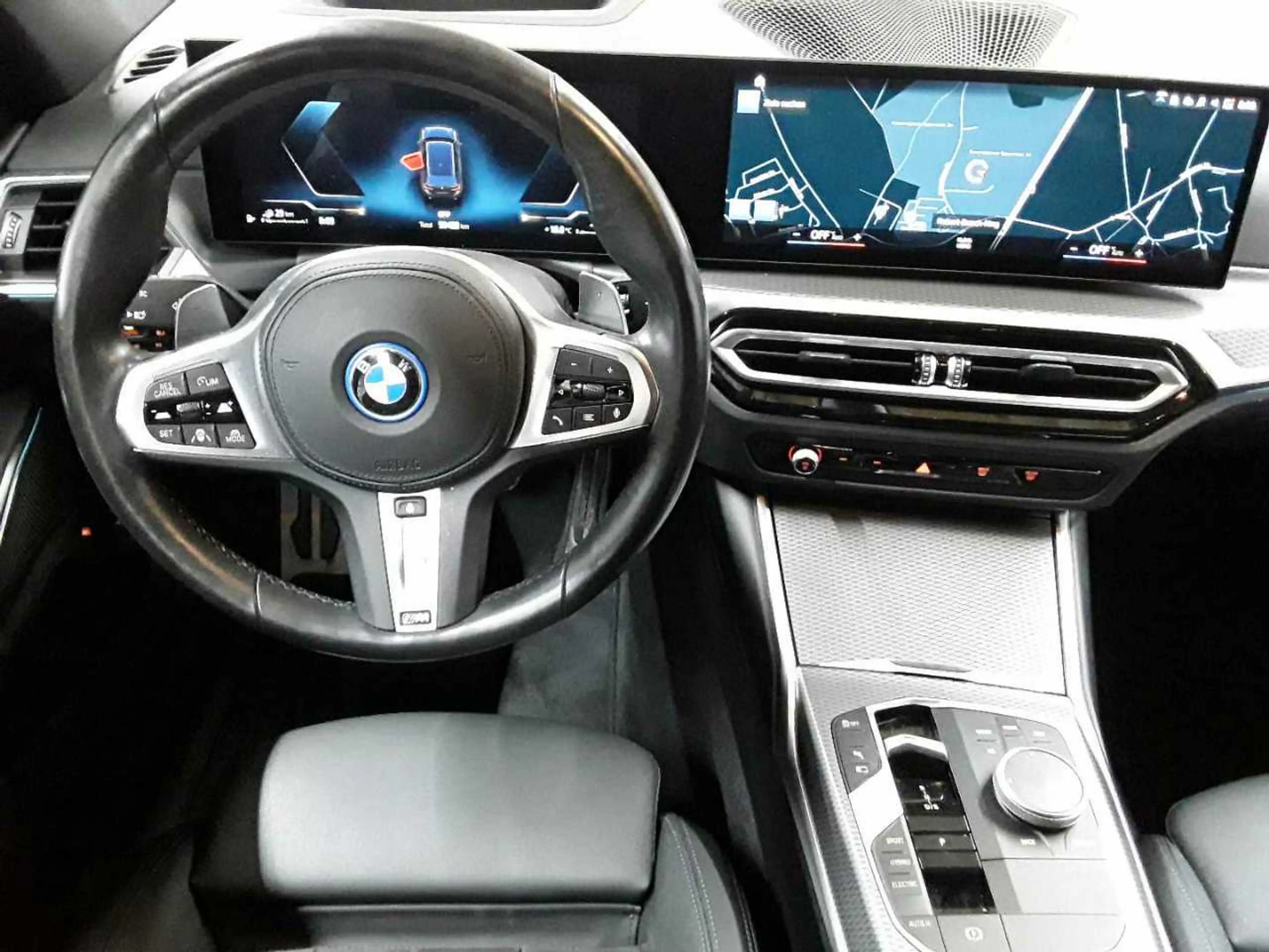 BMW 330 330e Touring Aut. NAVI LED PDC KAMERA — photo 10