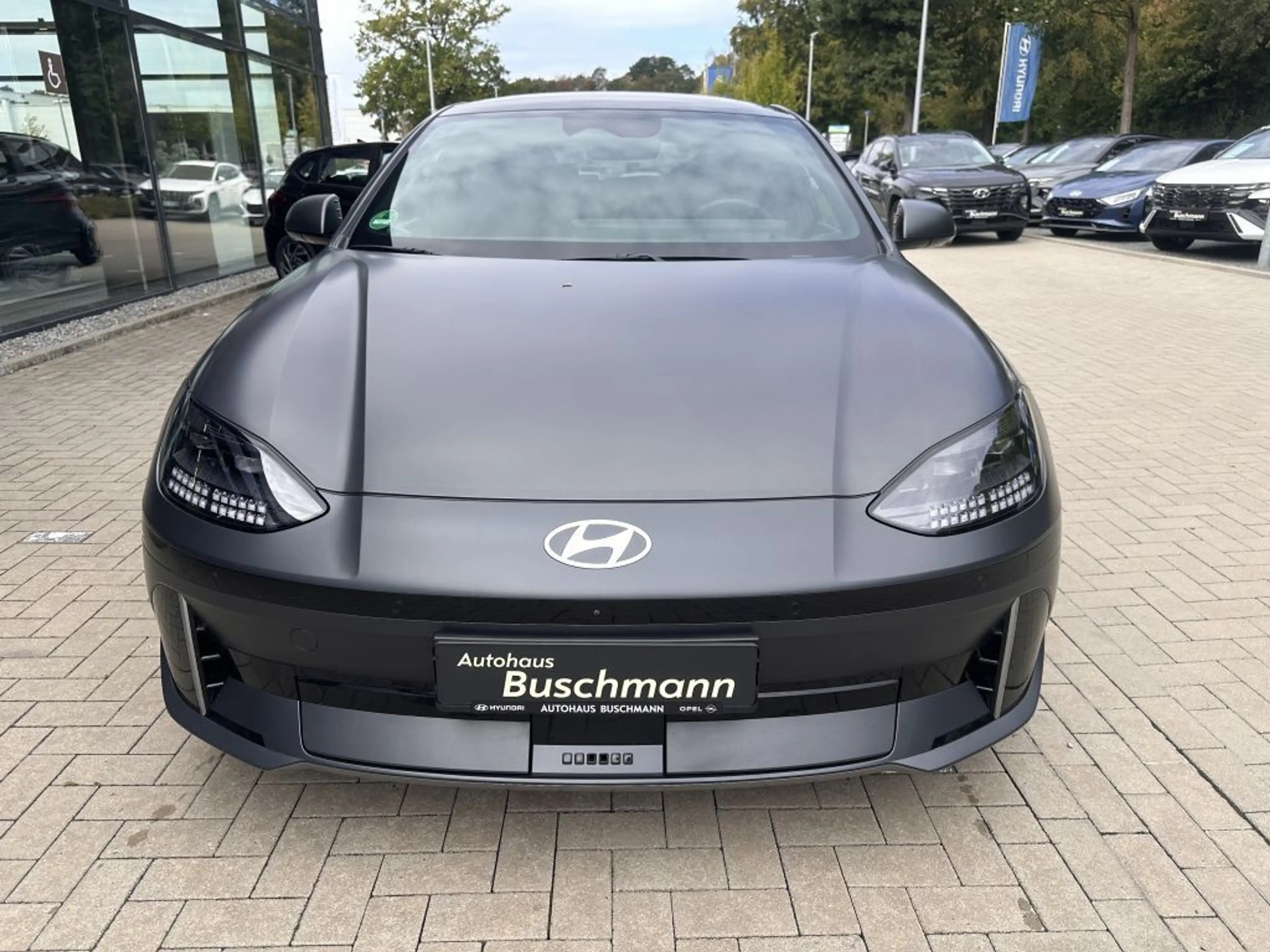 Hyundai IONIQ 6 77,4 kWh Techniq +PANO+AHK+ — photo 3