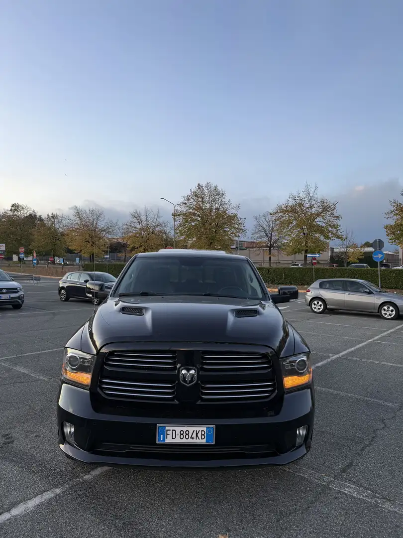 Dodge RAM 1500 5.7 V8 Crew Cab MB Sport Gpl 395cv at8 - 1