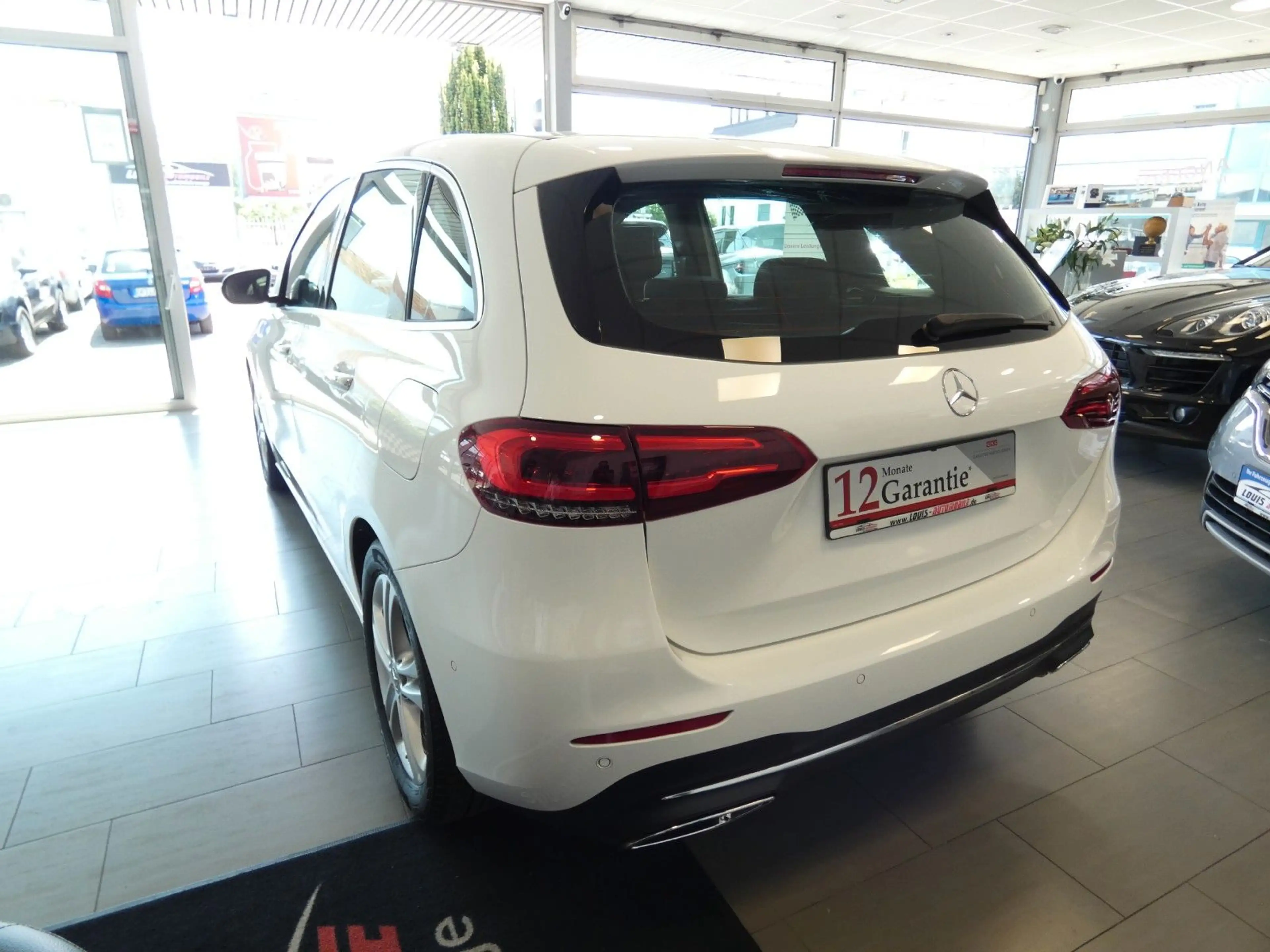 Mercedes-Benz B 220 d Progressive Pano/Shz/Ahk/Autom. — photo 7
