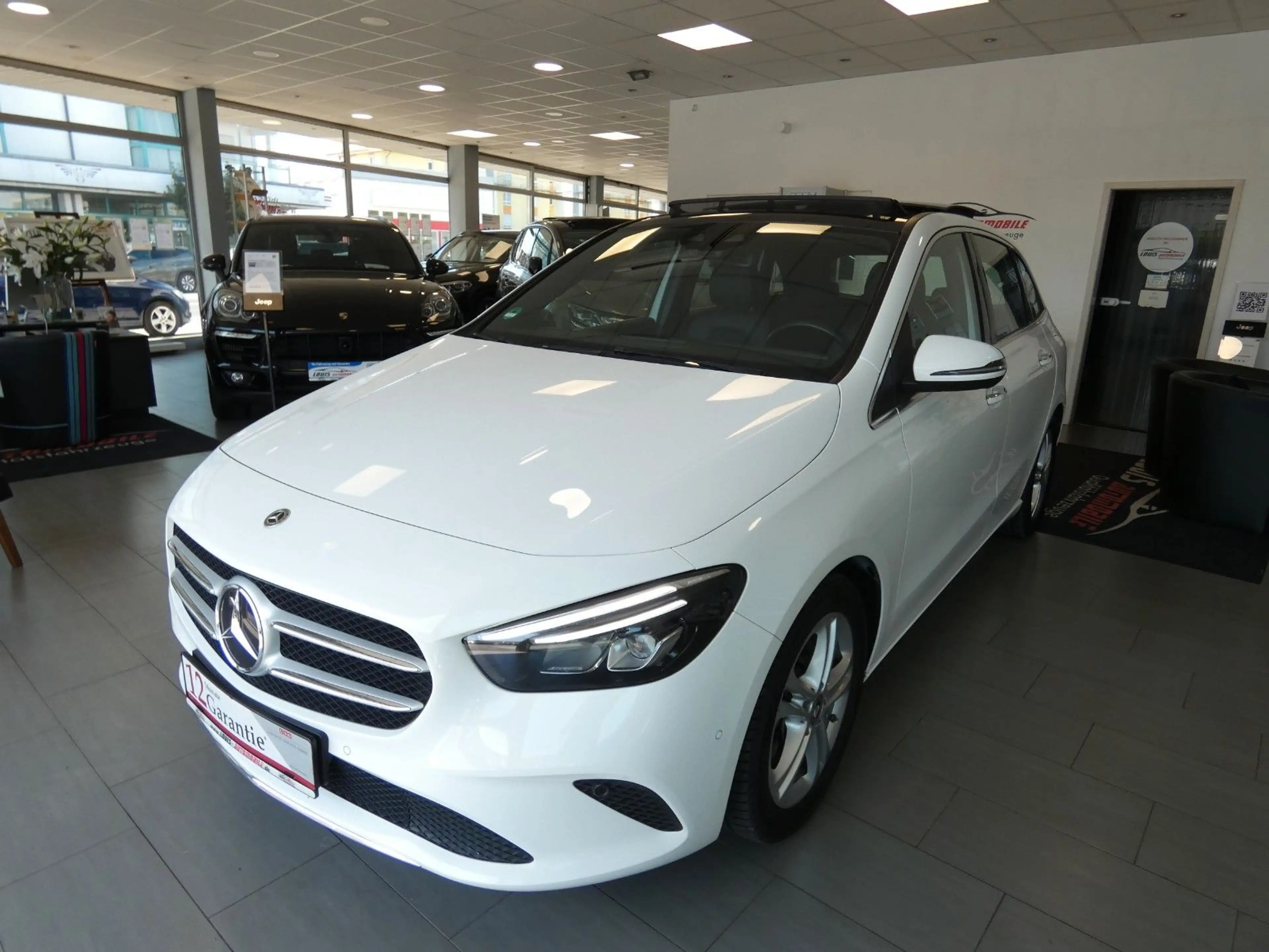 Mercedes-Benz B 220 d Progressive Pano/Shz/Ahk/Autom. — photo 2