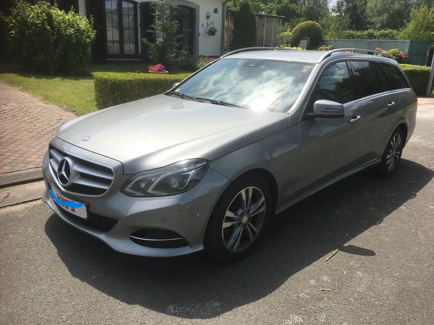 Mercedes-Benz E 220 E 220 T CDI 7G-TRONIC Avantgarde Argent - 1