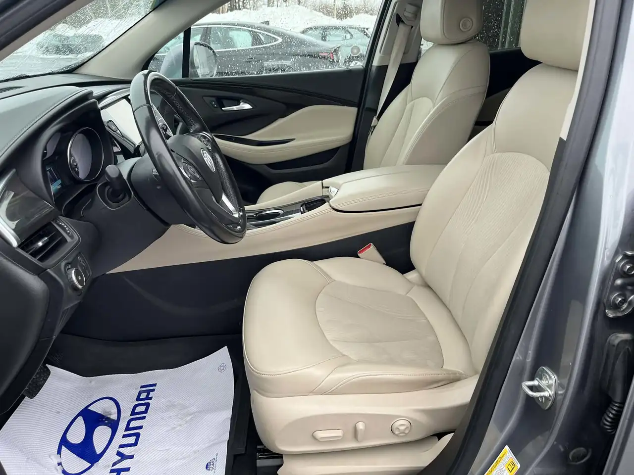 Buick Envision снимка Buick Envision