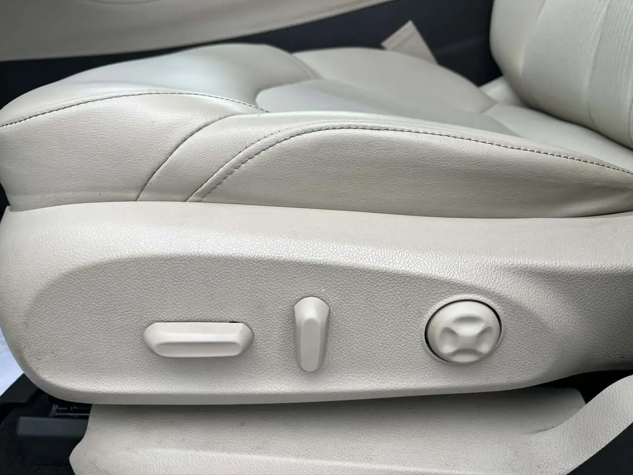 Buick Envision снимка Buick Envision