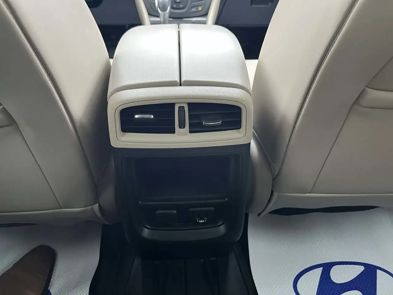 Buick Envision снимка Buick Envision