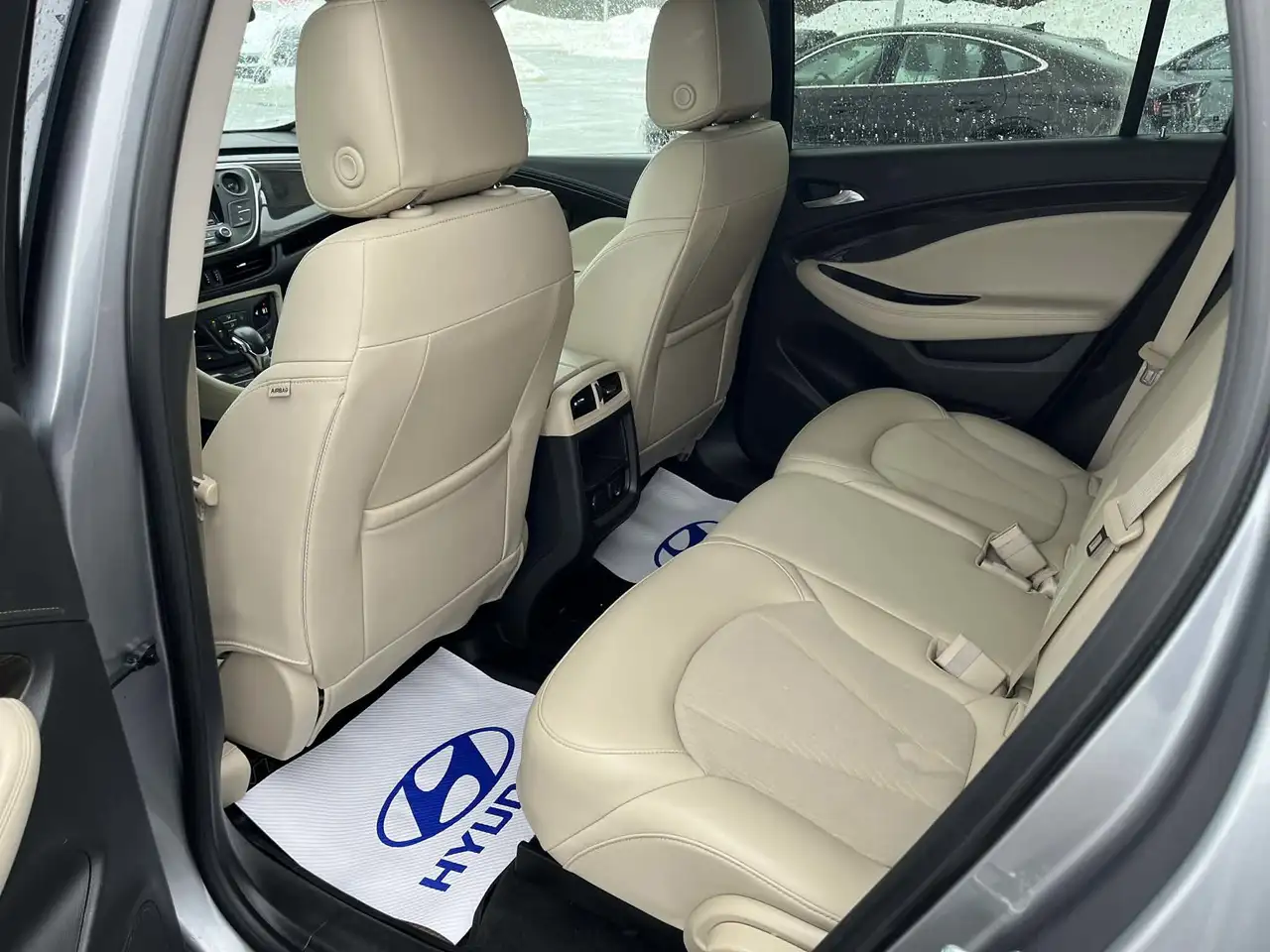 Buick Envision снимка Buick Envision