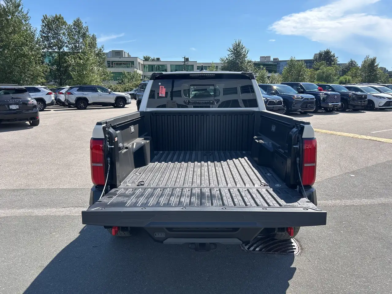 Toyota Tacoma photo Toyota Tacoma