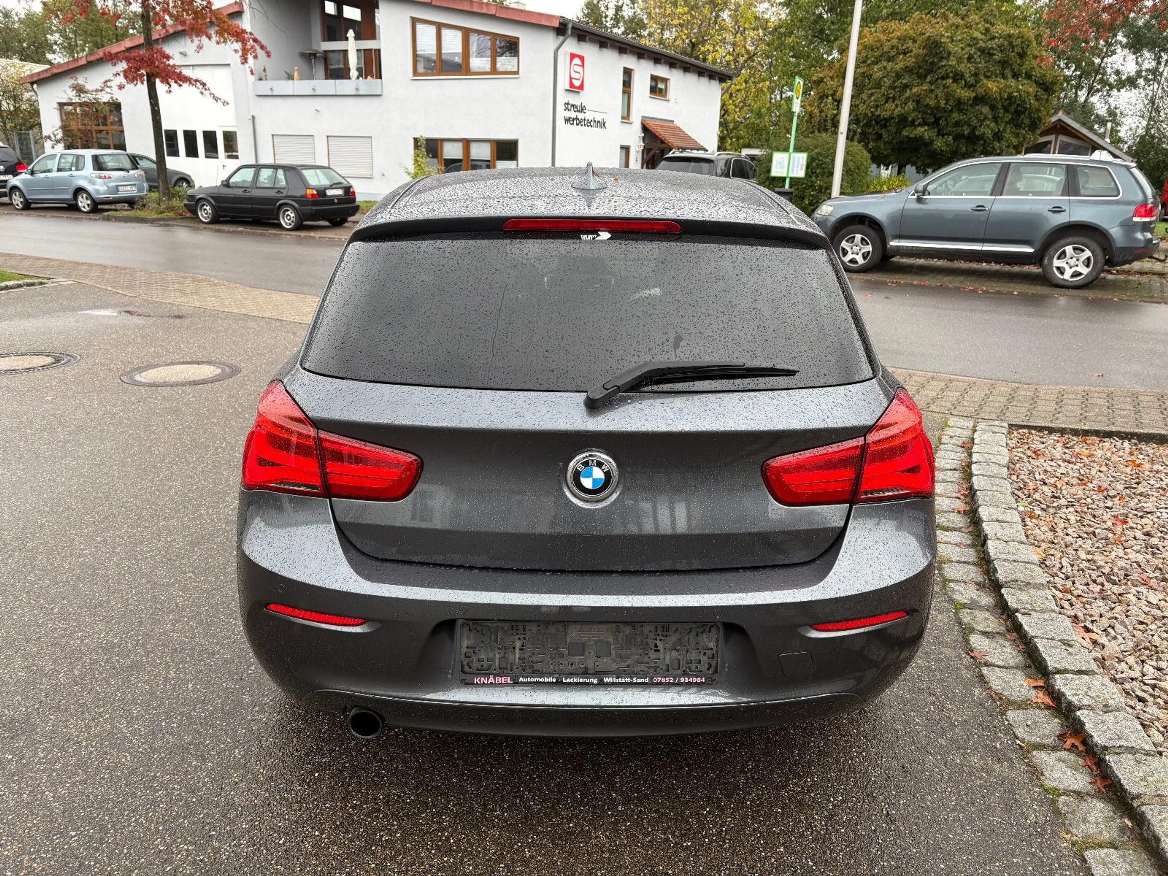 BMW 118 i Advantage/Lim./5-trg./PDC/Temp./2.Hand — photo 4