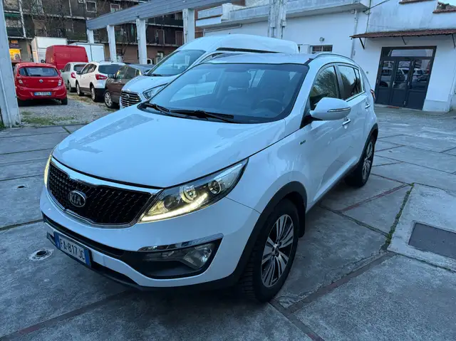 Kia Sportage 2.0 crdi Pure Rebel awd 136cv 4X4