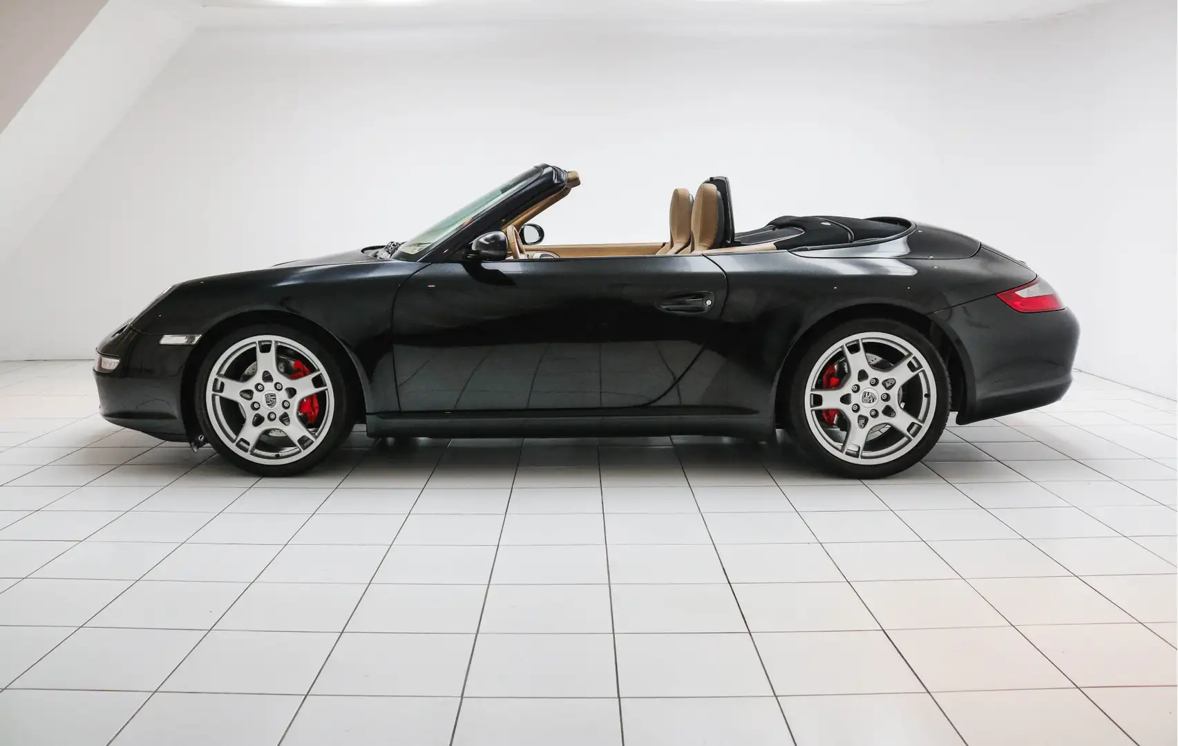 Porsche 997 Cabrio 997.1 3.8 Carrera S EU delivered - History Noir - 2
