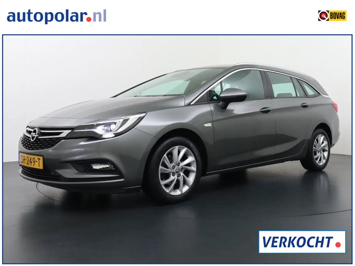 Opel Astra Sports Tourer 1.4 Innovation Grijs - 1