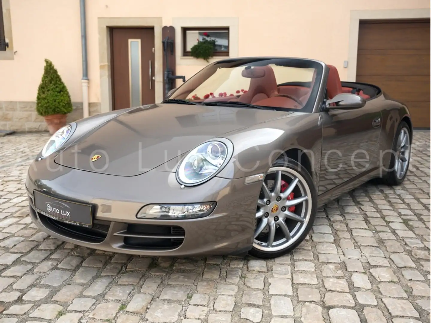 Porsche 997 911 Carrera S Cabrio/Tiptronic/X51_WLS/Chrono Brun - 1
