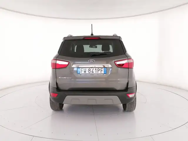 Ford Ecosport view 4